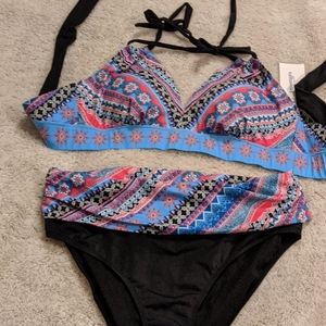 NWT Women's 2 piece bathing suit